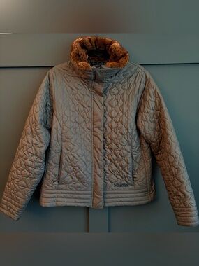 Marmot Winter Coat Women’s Size Large Quilted Gray with Faux Fur
